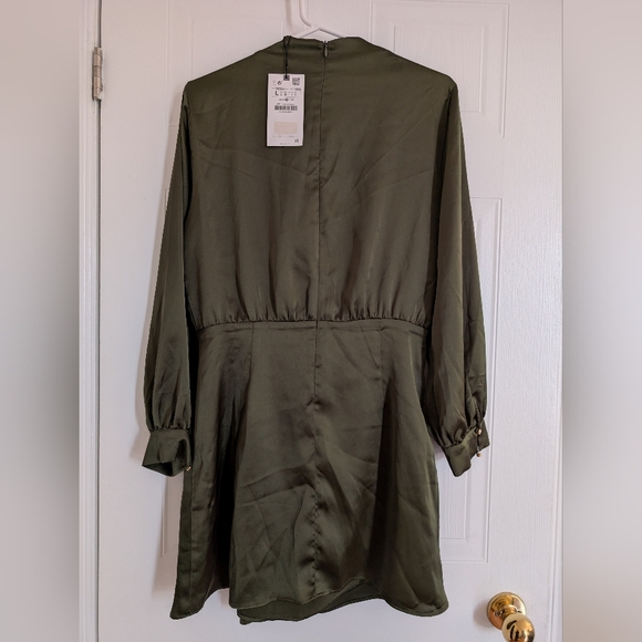 New Zara Dress - Picture 9 of 9